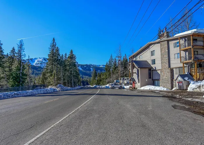 Thunderhead Lodge #301 - Meredith Lodging